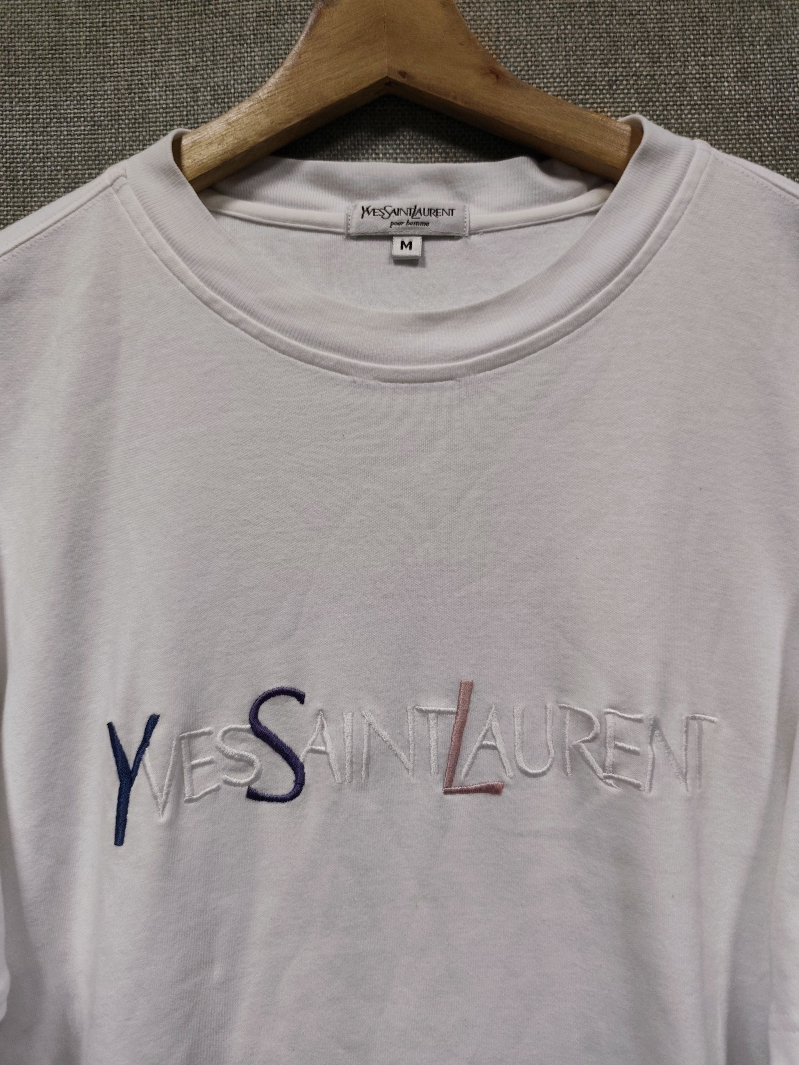Yves Saint Laurent Yves Saint Laurent Spellout embroidery tee Size US M / EU 48-50 / 2 - 3 Thumbnail