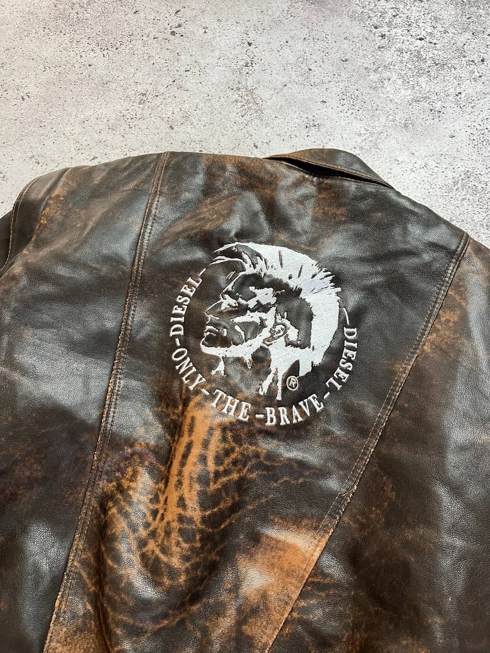 Diesel Vintage Diesel Leather Jacket Big Logo Bomber Japan Style Size US L / EU 52-54 / 3 - 7 Thumbnail