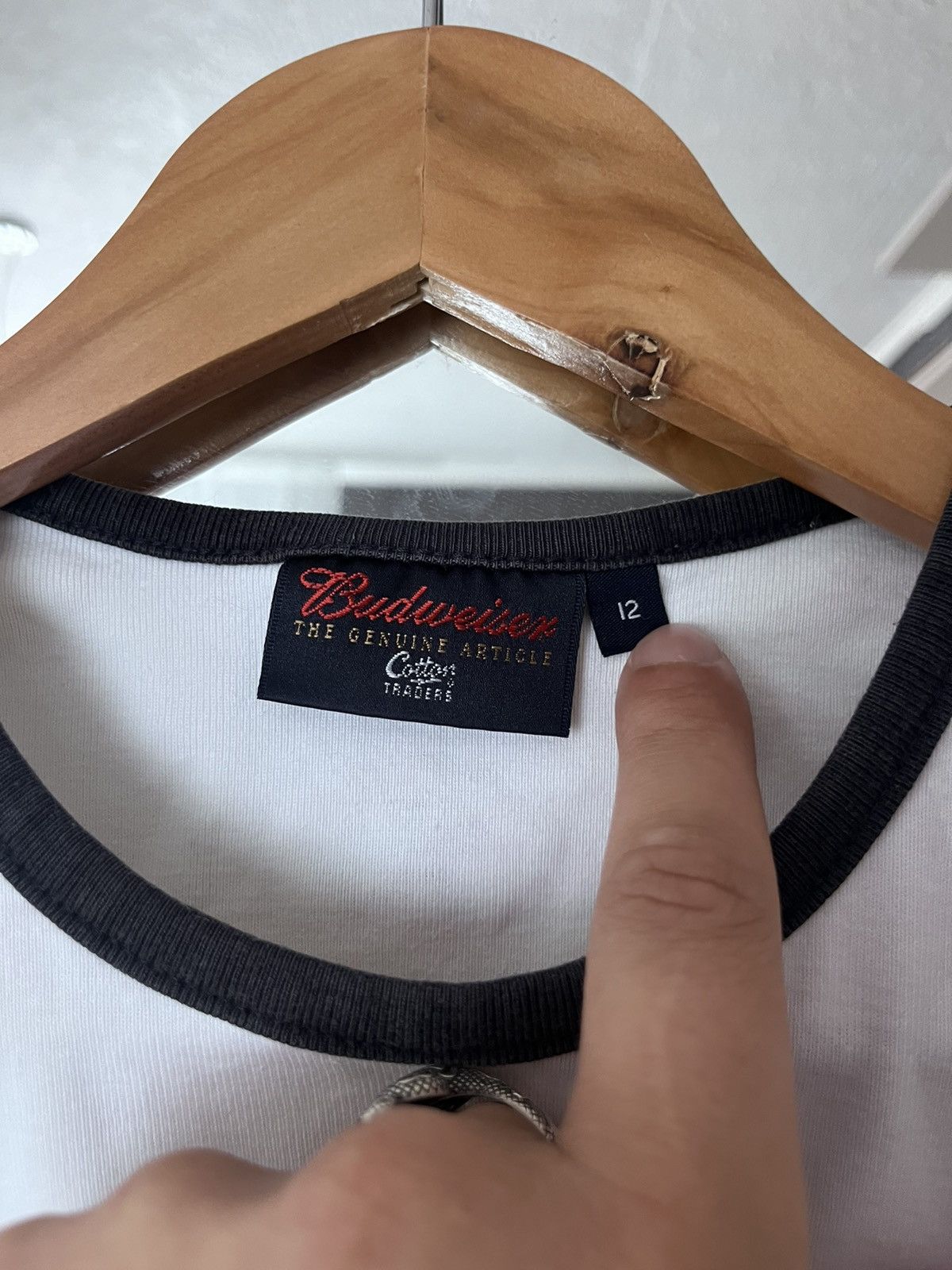 Cotton Traders BUDWEISER BUDGIRL COTTON TRADERS FLOWERS WHITE VINTAGE TEE Size XL / US 12-14 / IT 48-50 - 11 Thumbnail