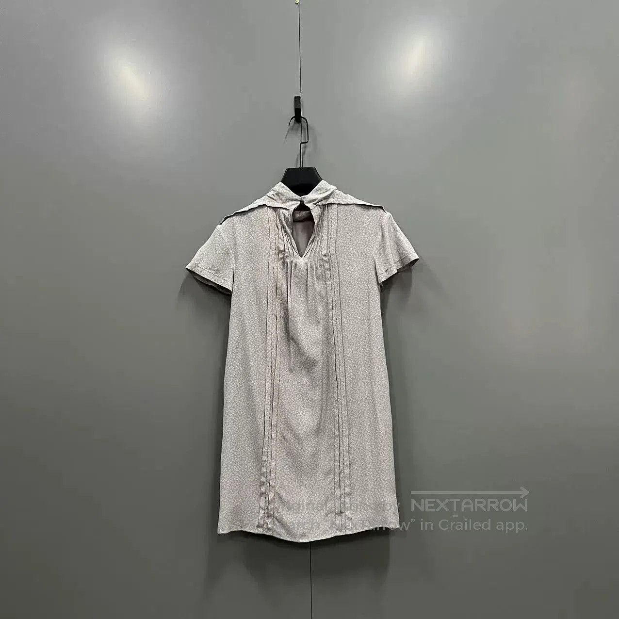 Burberry Burberry Floral Pleated Dress. Size XS / US 0-2 / IT 36-38 - 2 Thumbnail