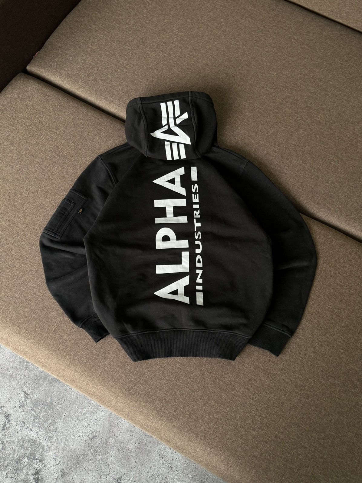 Alpha Industries Vintage Alpha Industries big logo hoodie Size US M / EU 48-50 / 2 - 5 Thumbnail