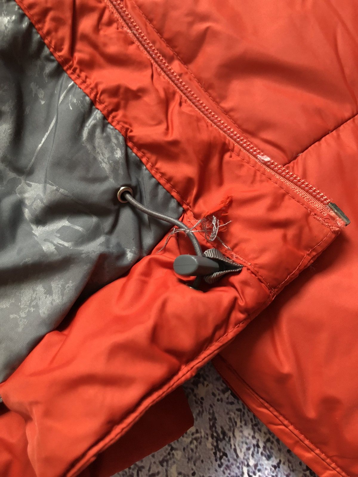 The North Face × Vintage Vintage The North Face 600 Assymmetrical Down Jacket Size L / US 10 / IT 46 - 15 Thumbnail