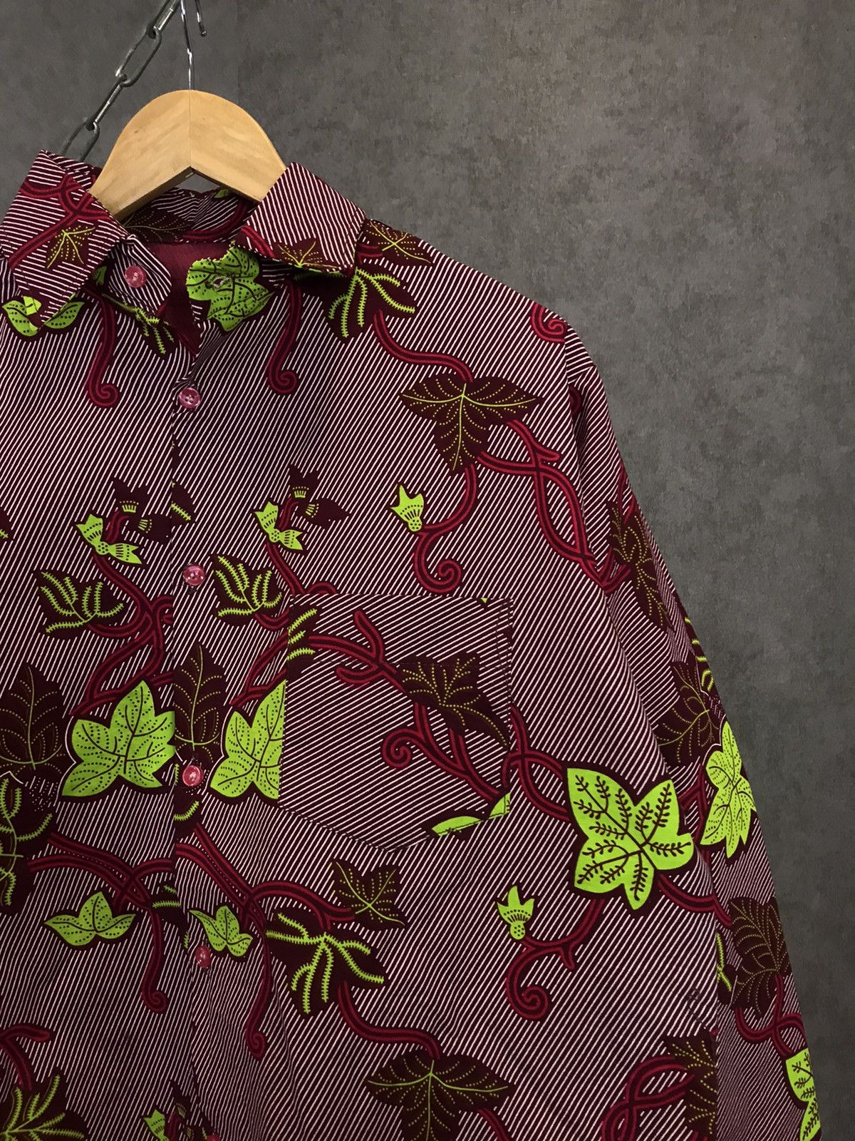 Other Art crazy shirt Size US XL / EU 56 / 4 - 2 Thumbnail