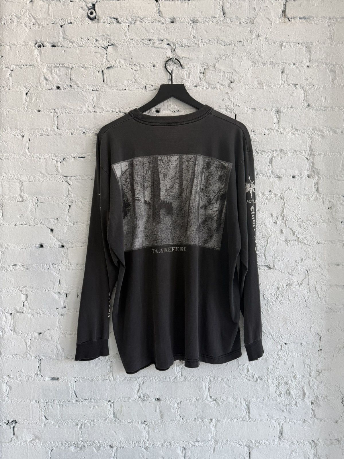 Vintage VINTAGE 1990S DARK THRONE ‘UNDER THE FUNERAL MOON’ L/S TEE Size US XL / EU 56 / 4 - 3 Thumbnail