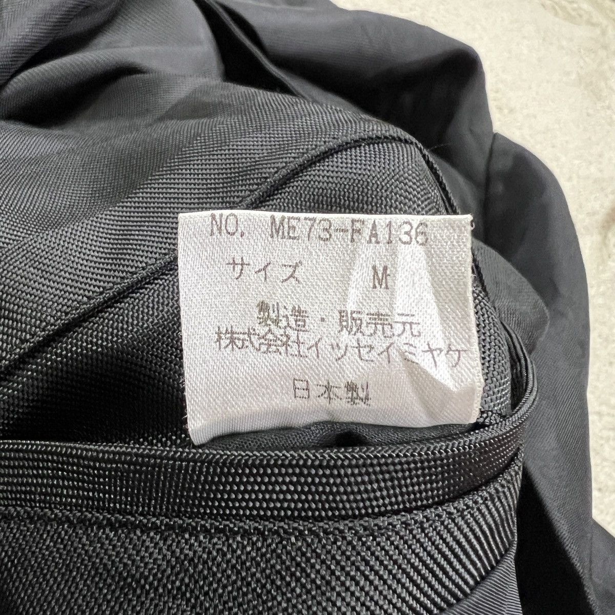 🔥 1997 ISSEY MIYAKE MEN DOUBLE BREASTED COAT MADE IN JAPAN