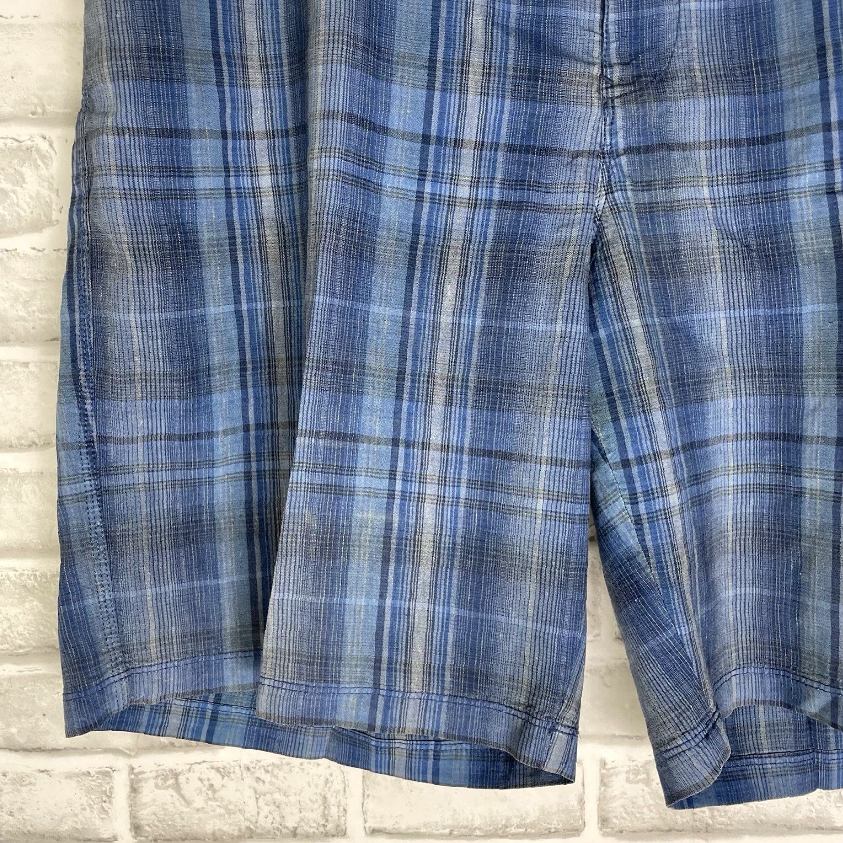 Tommy Bahama Tommy Bahama Linen Blend Shorts Mens Size 40 Blue Casual Size US 40 / EU 56 - 3 Thumbnail