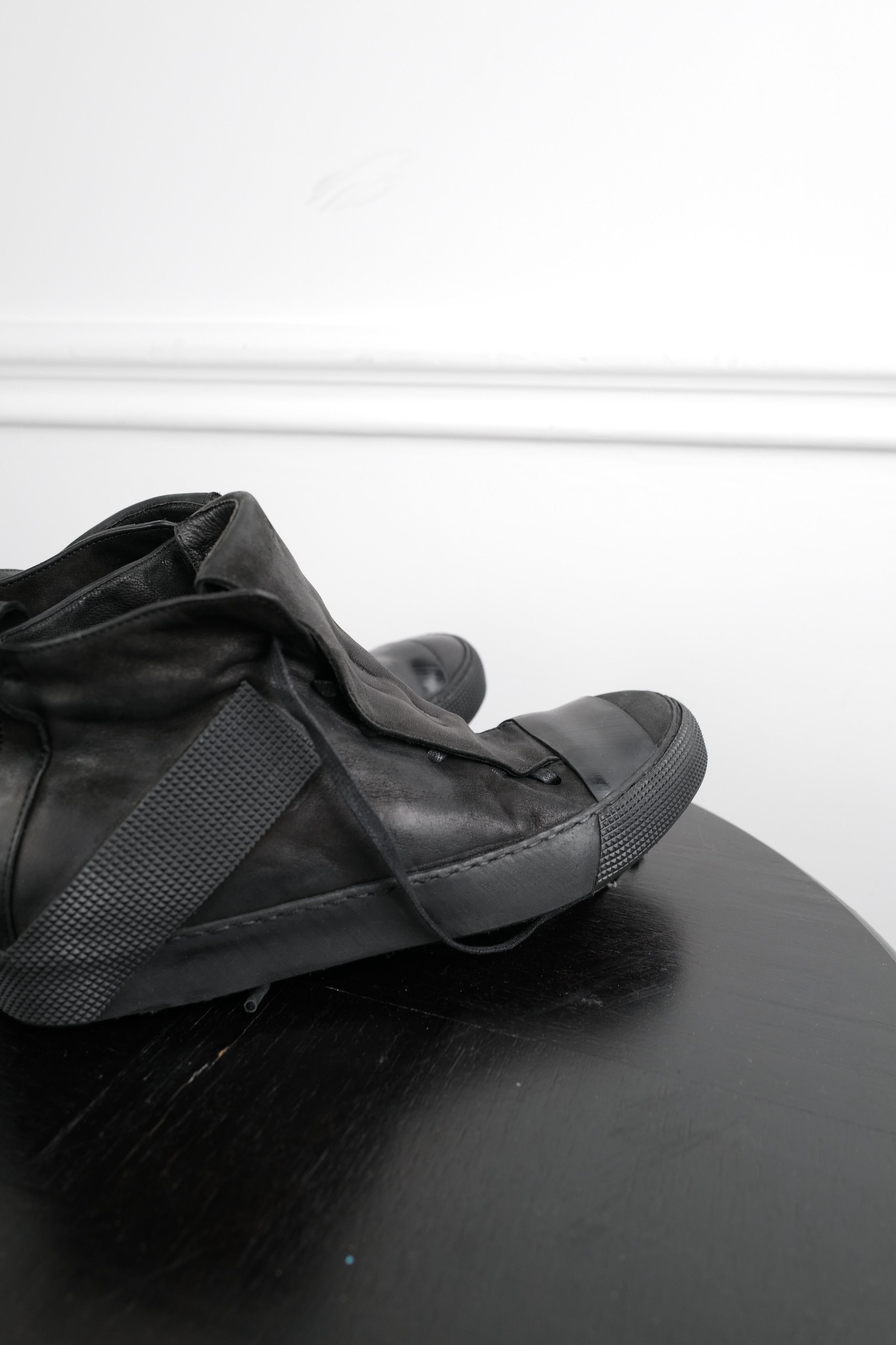 Individual Sentiments HI-TOP SHOES HANDCRAFTED Size US 8 / IT 38 - 13 Thumbnail
