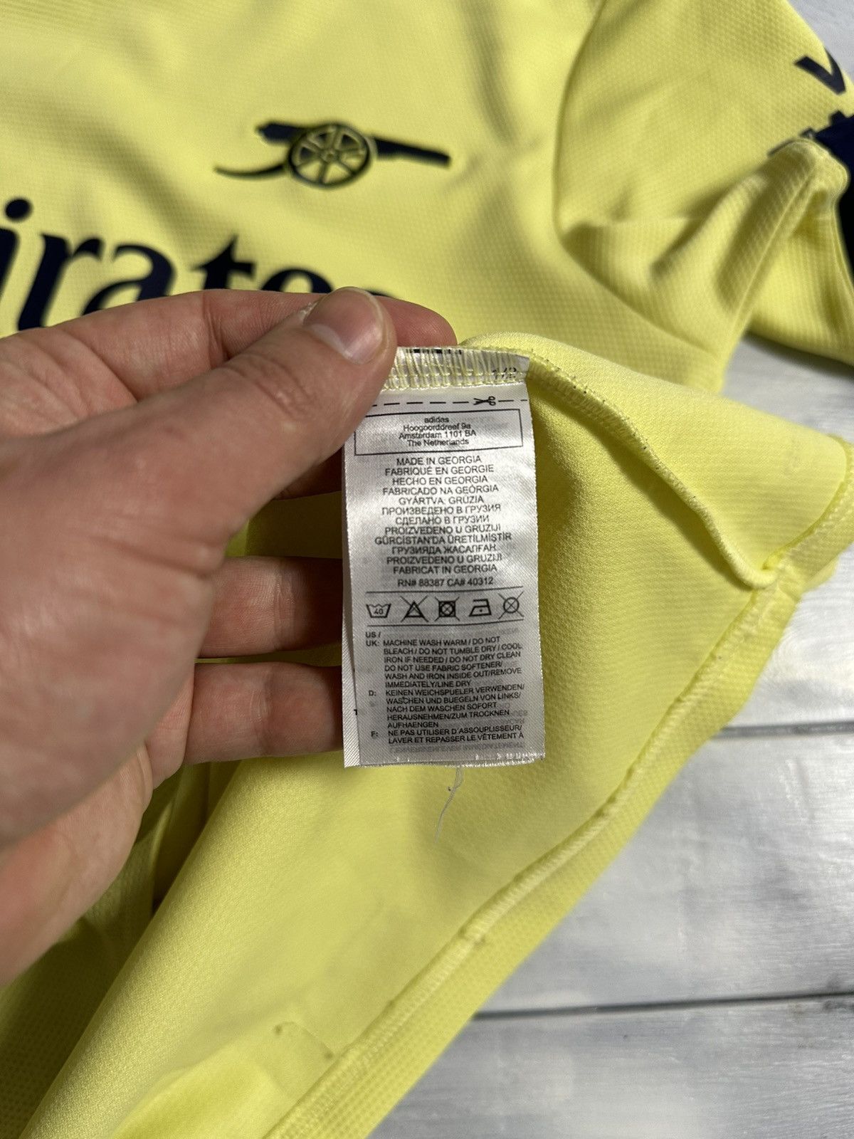 ARSNL Rare Football Soccer Suit Arsenal Adidas 2021 Size US M / EU 48-50 / 2 - 15 Thumbnail