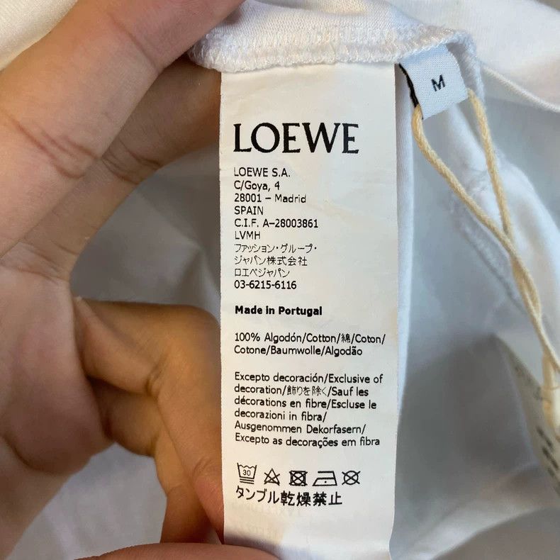 Loewe LOEWE White embroidered logo round neck short sleeves Size M / US 6-8 / IT 42-44 - 4 Thumbnail