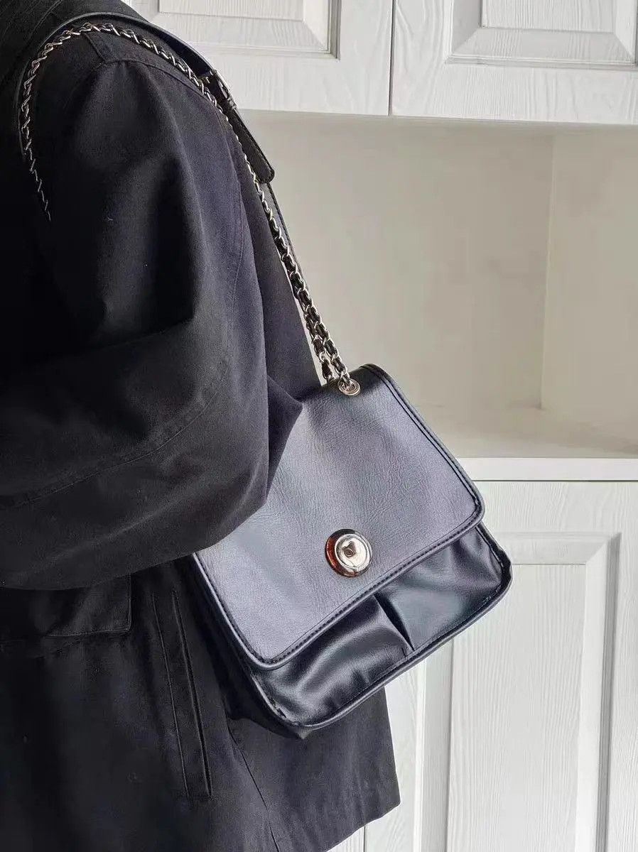 Japanese Brand × Vintage Vintage Versatile Spice Crossbody Bag Size ONE SIZE - 3 Thumbnail