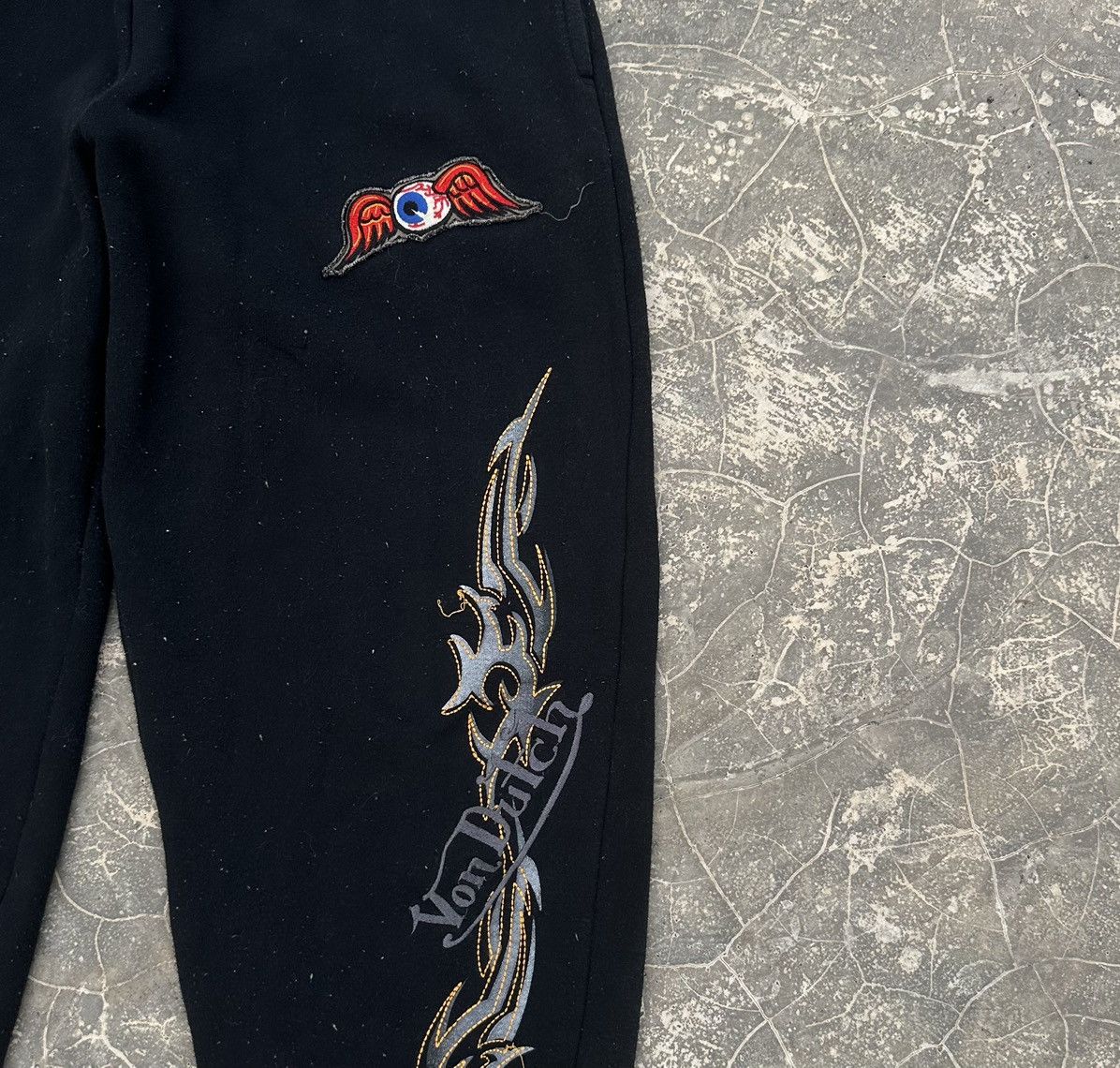 Vintage × Von Dutch RARE Von Dutch Flying Eyeball Jogger Sweatpants Black Size US 33 - 3 Thumbnail