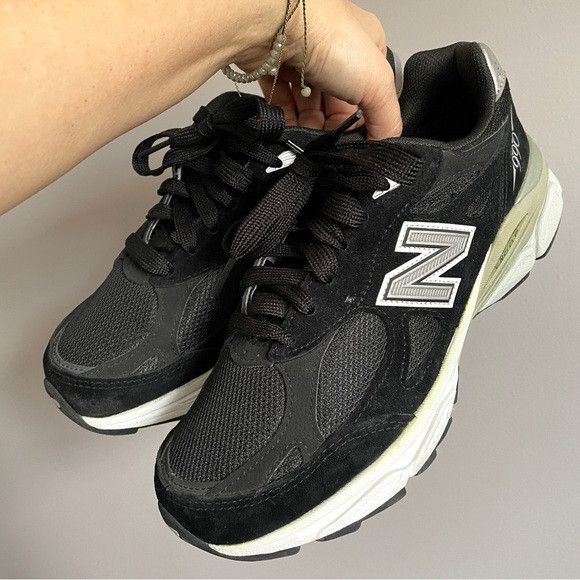 New Balance New Balance Black Made in USA 990 Sneakers - 7, worn 1X!*** Size US 7 / IT 37 - 6 Thumbnail