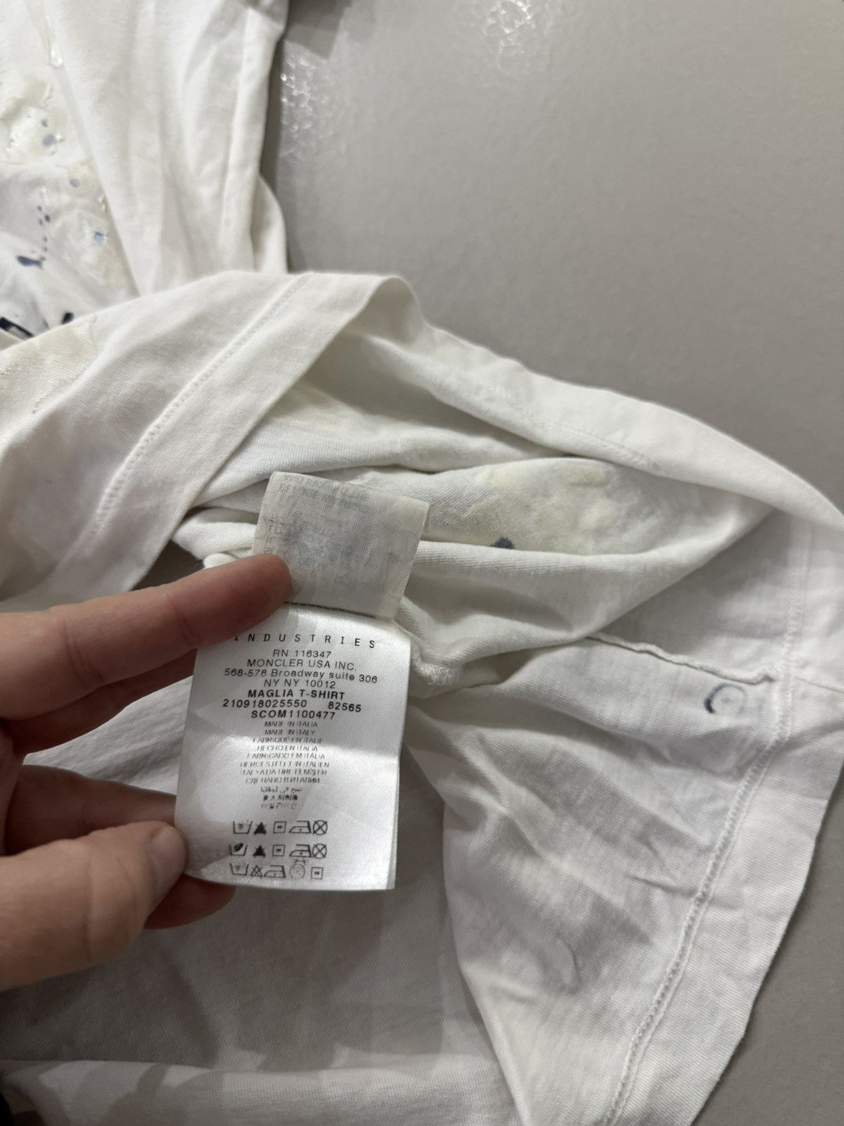 Moncler Moncler t shirt for mens Size US M / EU 48-50 / 2 - 5 Thumbnail