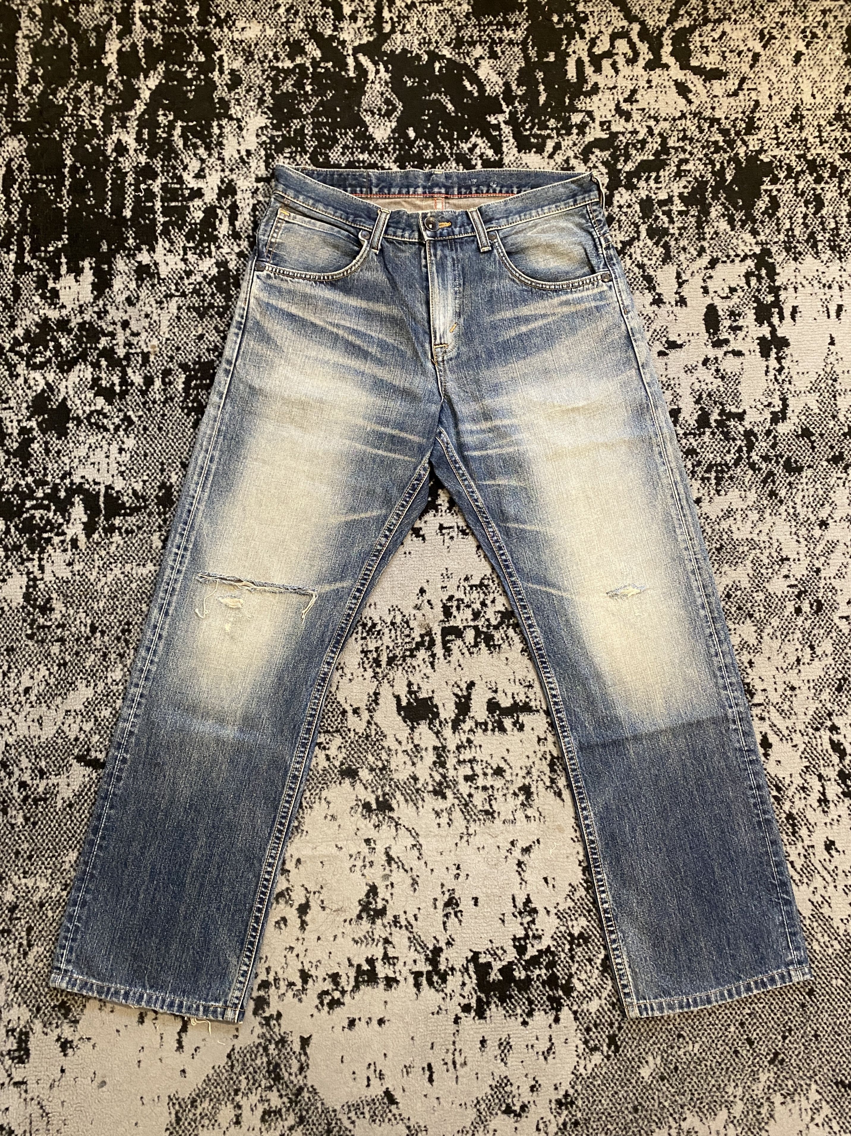 Edwin Denim Ripped Jeans Washed Blue Vintage Made in Japan