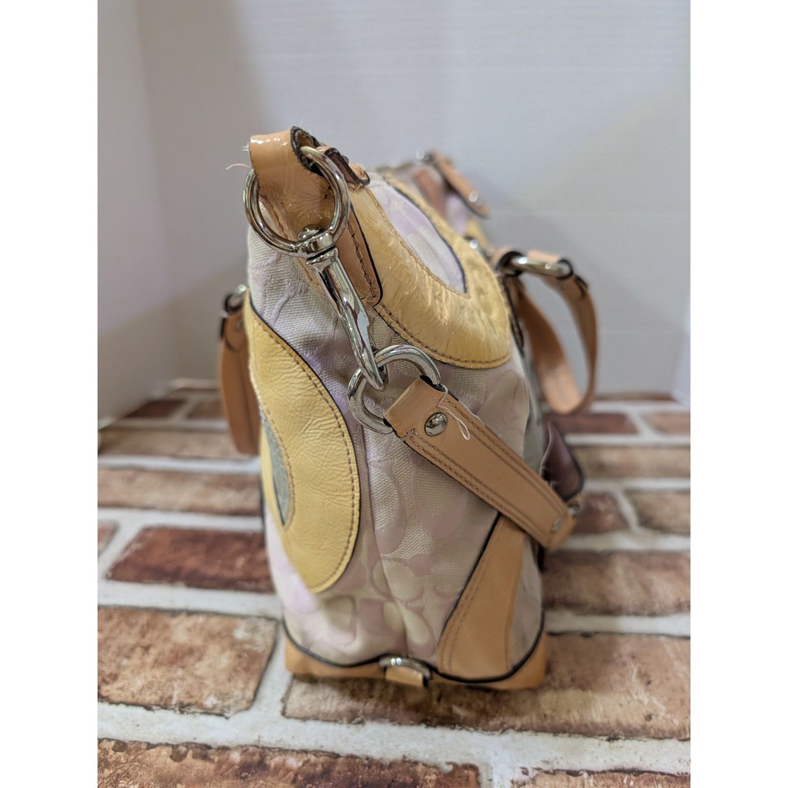 Coach Y2K Coach Ashley Signature Patchwork Bag Glam Shoulder Purse Size ONE SIZE - 9 Thumbnail
