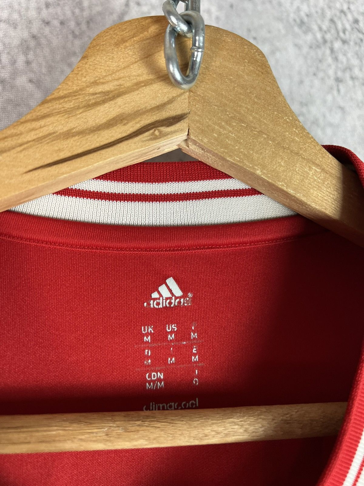 Adidas Adidas FC Bayern Munich soccer football Martinez #8 Jersey Size US M / EU 48-50 / 2 - 4 Thumbnail