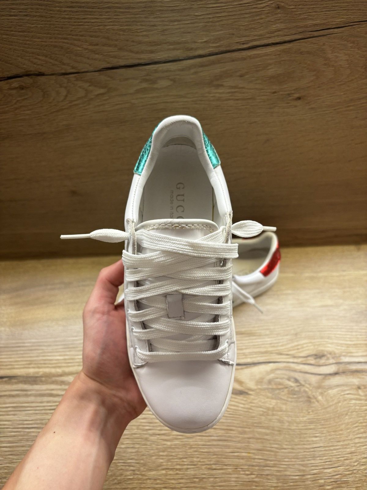 Gucci Gucci women’s casual shoes with little bee ZY209-1 Size US 7 / IT 37 - 3 Thumbnail