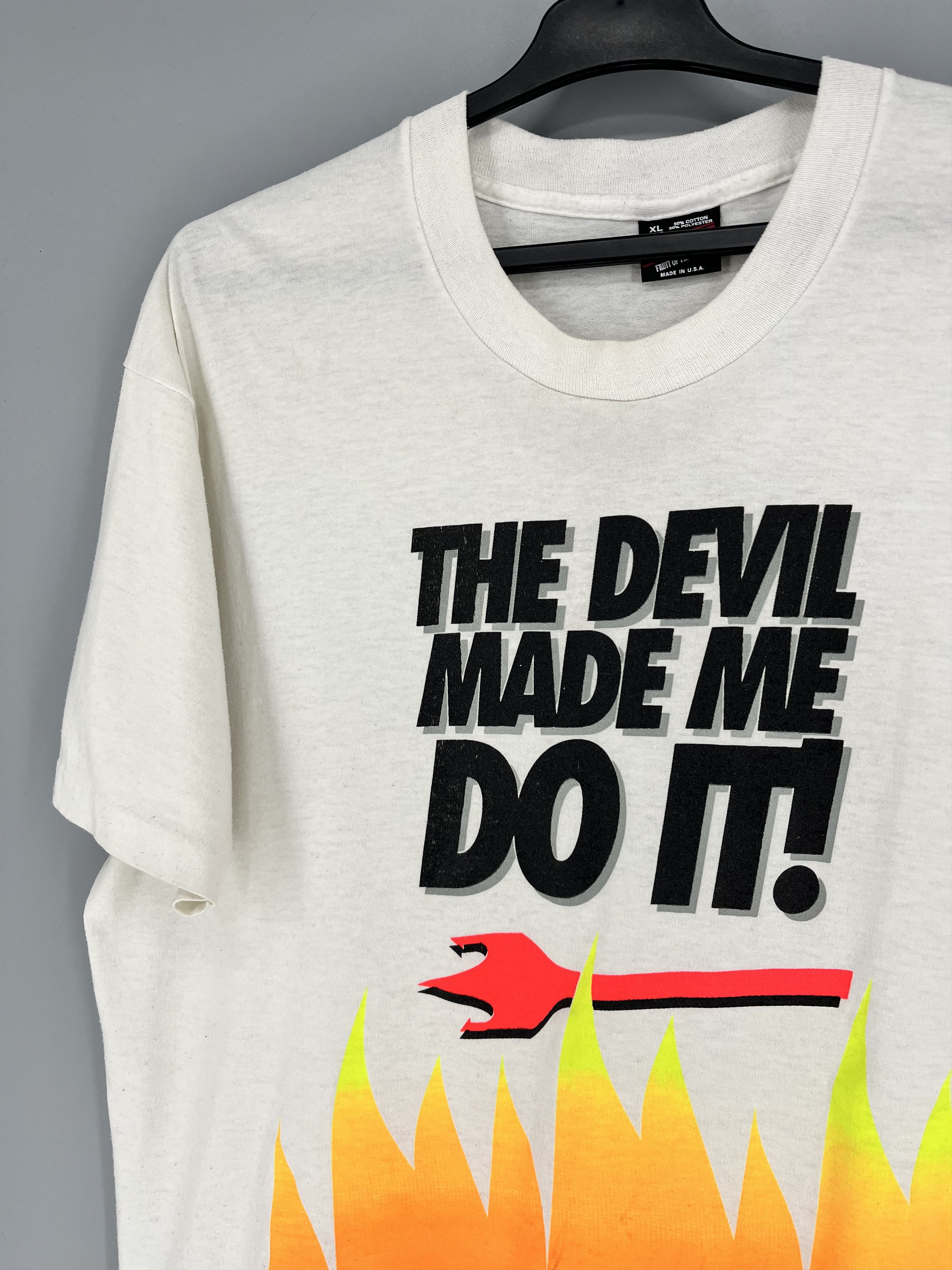 Band Tees Vintage 90s The Devil Made Me Do It Graphic WOOD DEVIL Size US XL / EU 56 / 4 - 7 Thumbnail