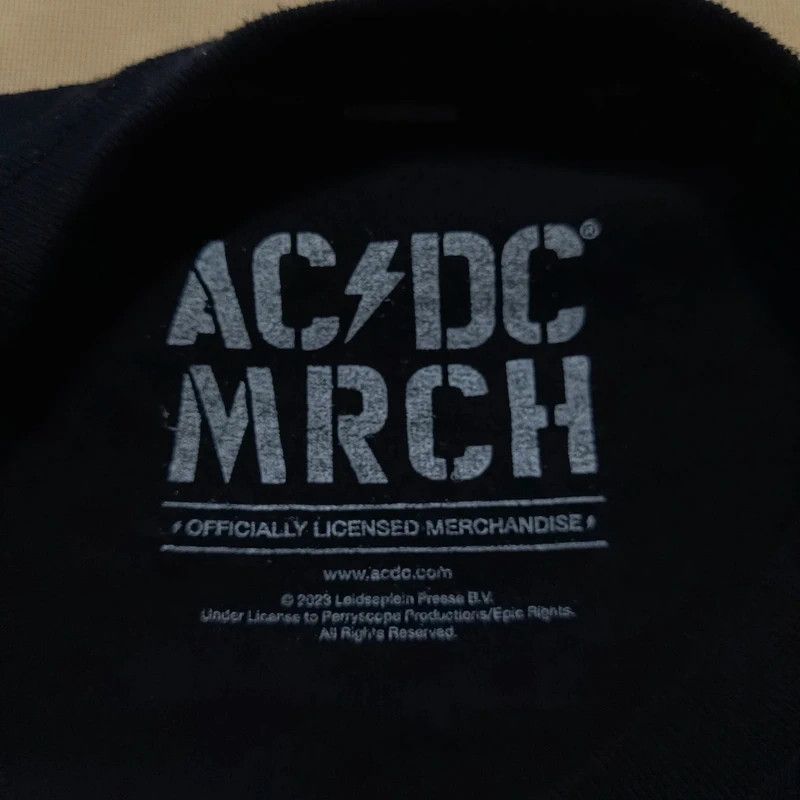 AC/DC AC/DC Pwr Up Tour Official Merch Black Tshirt M Size US L / EU 52-54 / 3 - 6 Thumbnail