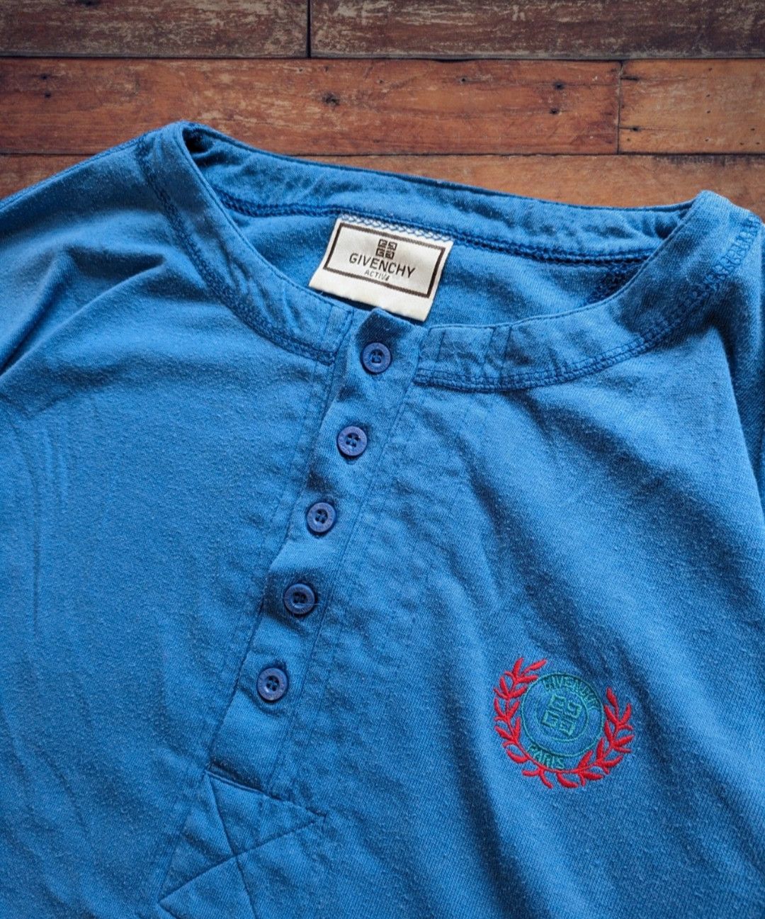 Givenchy Vintage 90s Givenchy Active Tshirt Size US L / EU 52-54 / 3 - 2 Thumbnail