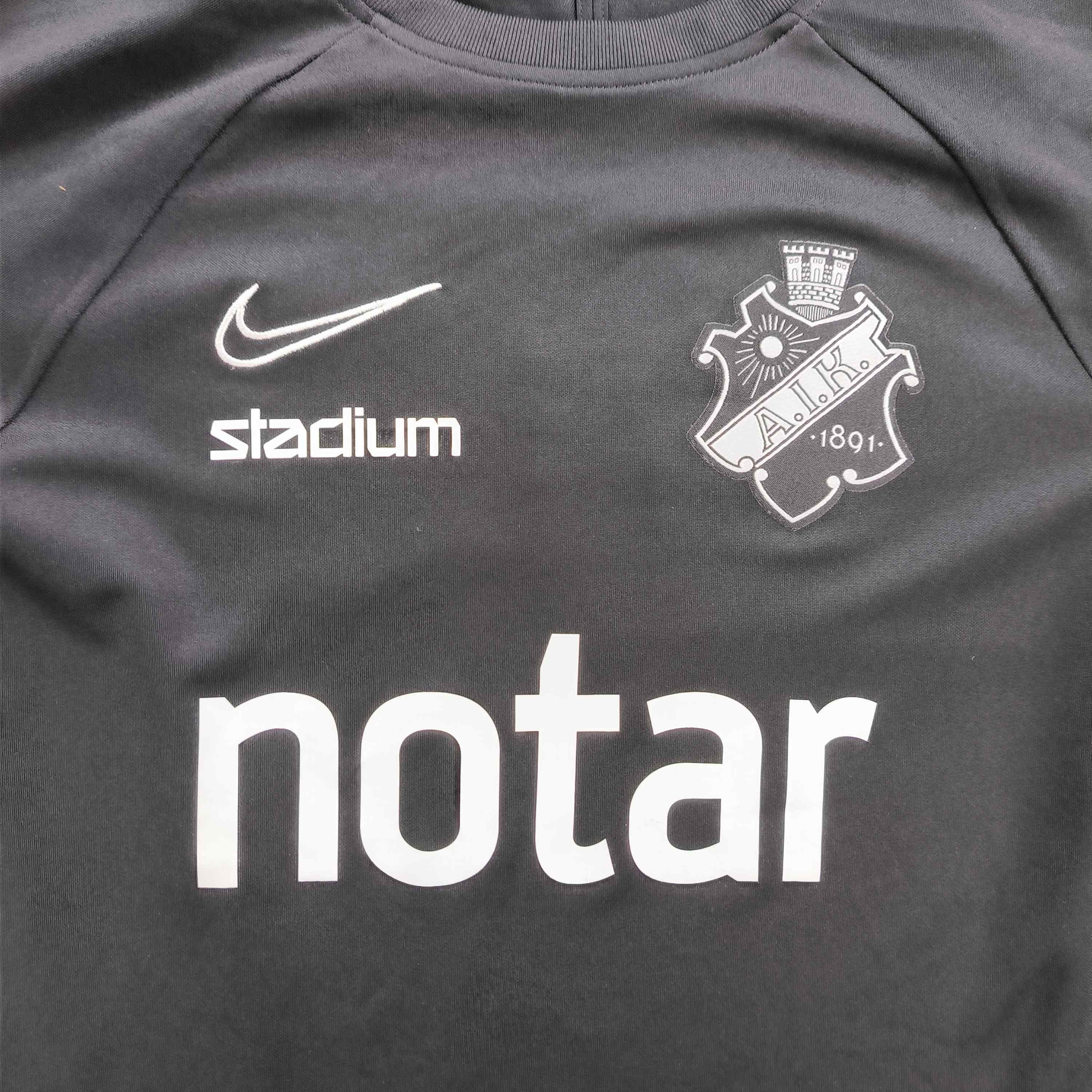 Nike AIK Fotboll 2021-22 Nike training football jersey size S Size US S / EU 44-46 / 1 - 3 Thumbnail
