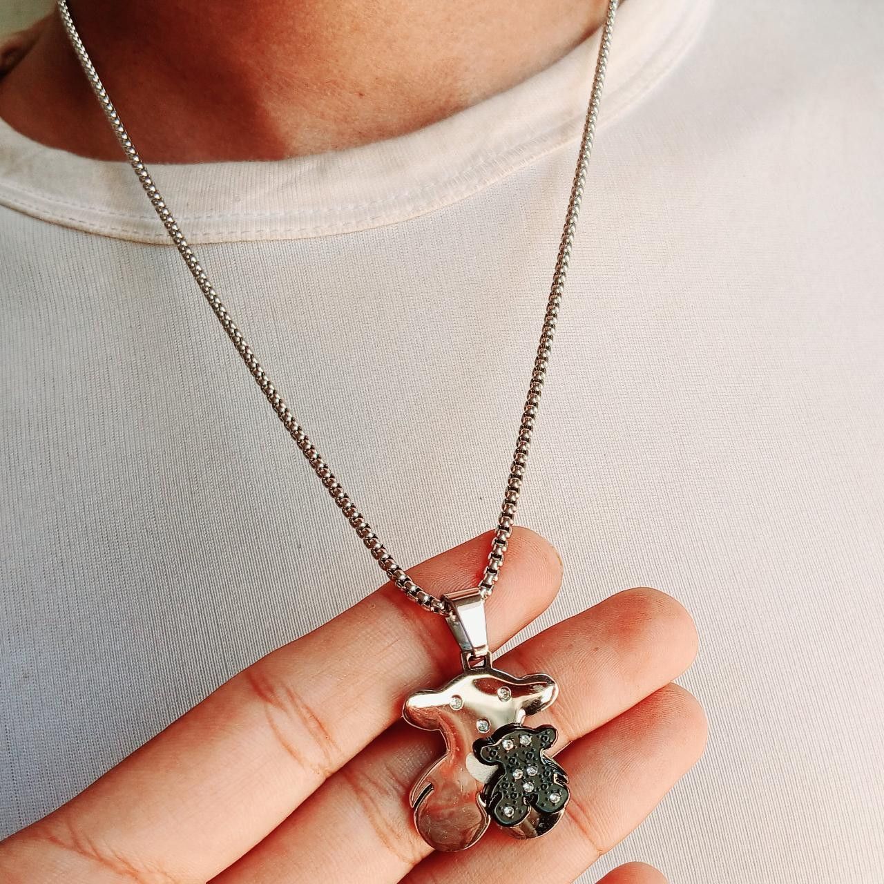 Other Retro Silver Color Metal Chain Pendant Necklace Size ONE SIZE - 1 Thumbnail