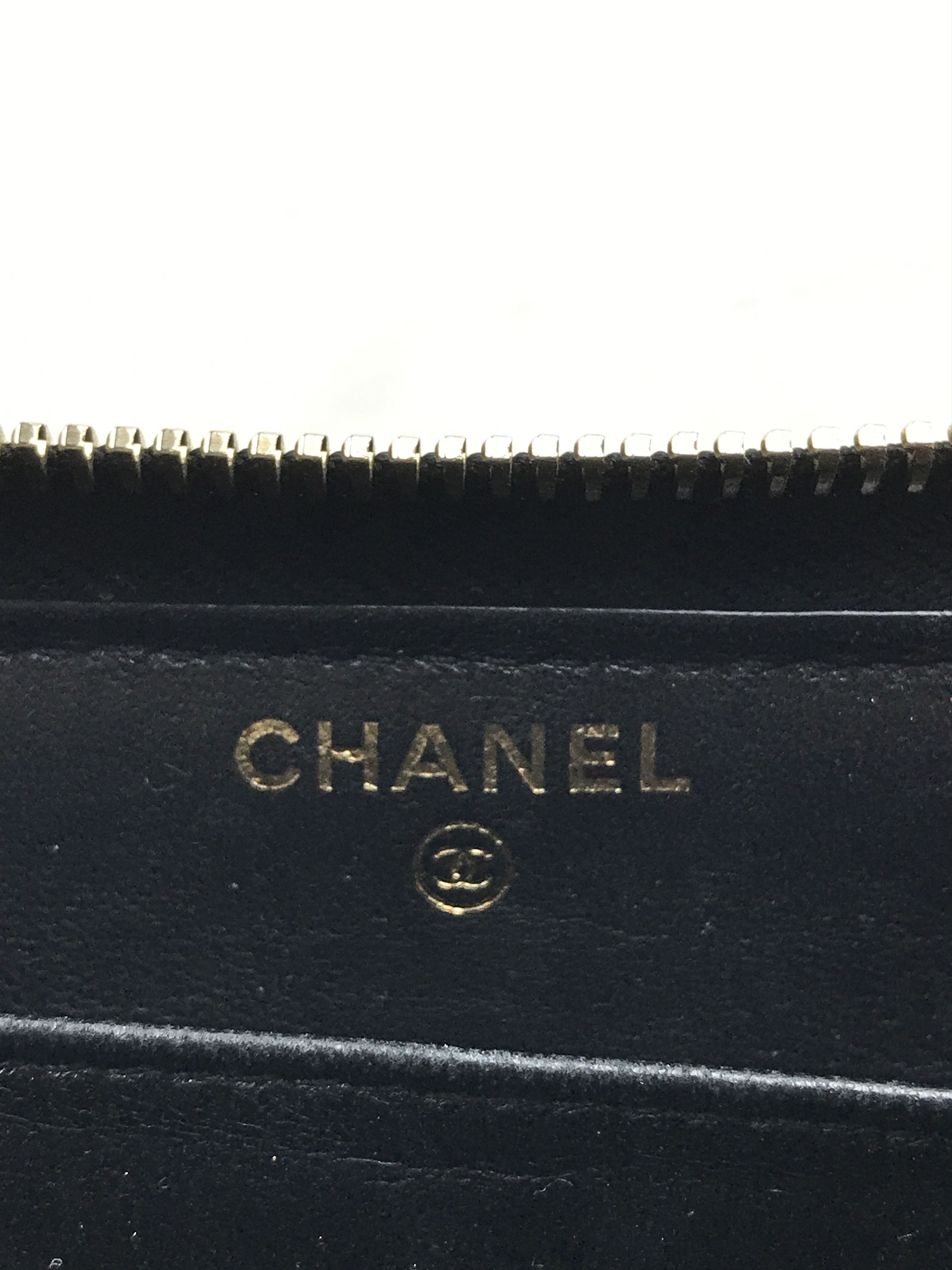 Chanel × Vintage Vintage Chanel Quilted Zip Around Wallet Size ONE SIZE - 10 Thumbnail