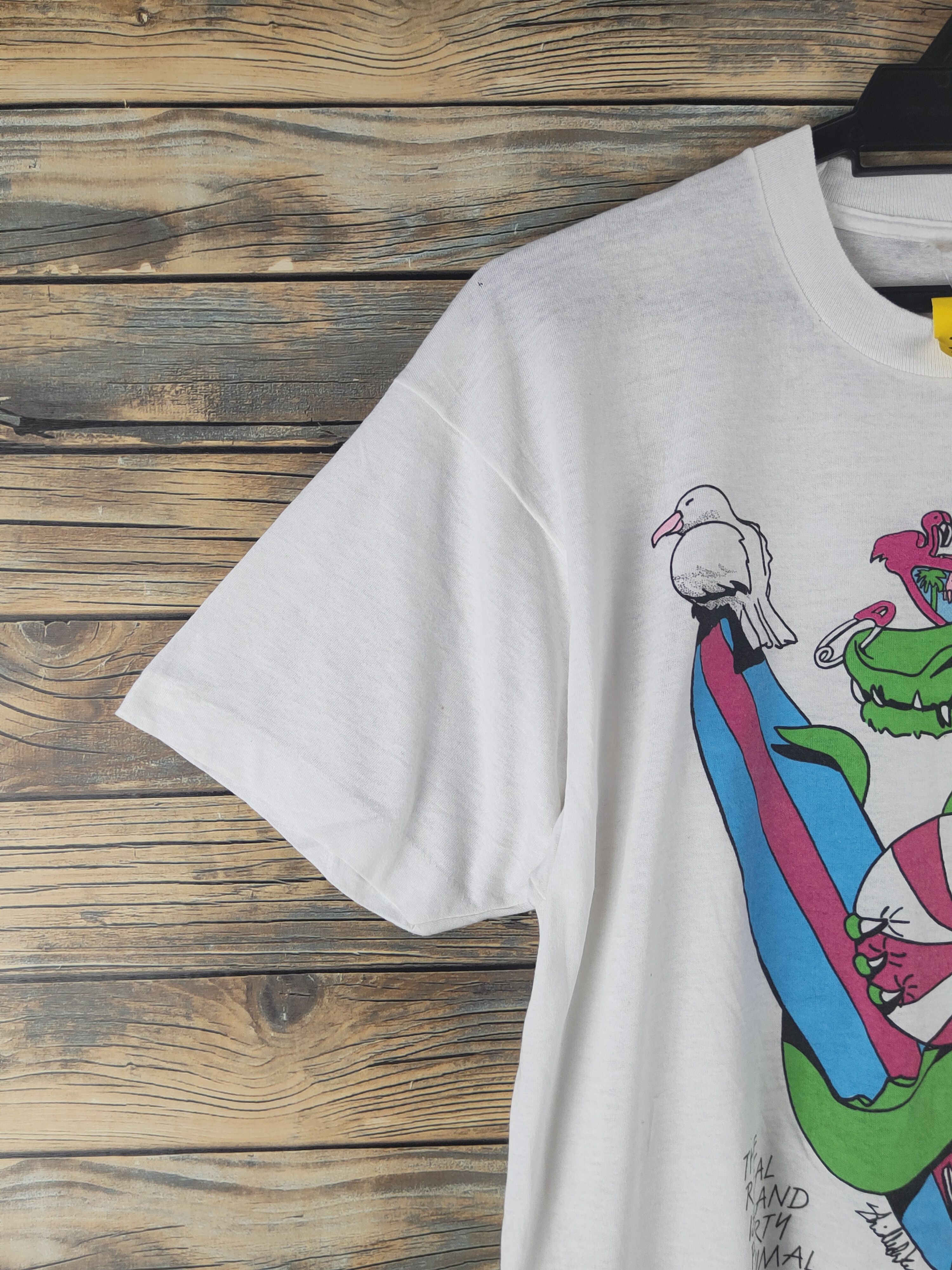 Vintage DL 80' Vintage cartoon surf White Short Sleeve T-shirt #2747 Size US M / EU 48-50 / 2 - 5 Thumbnail