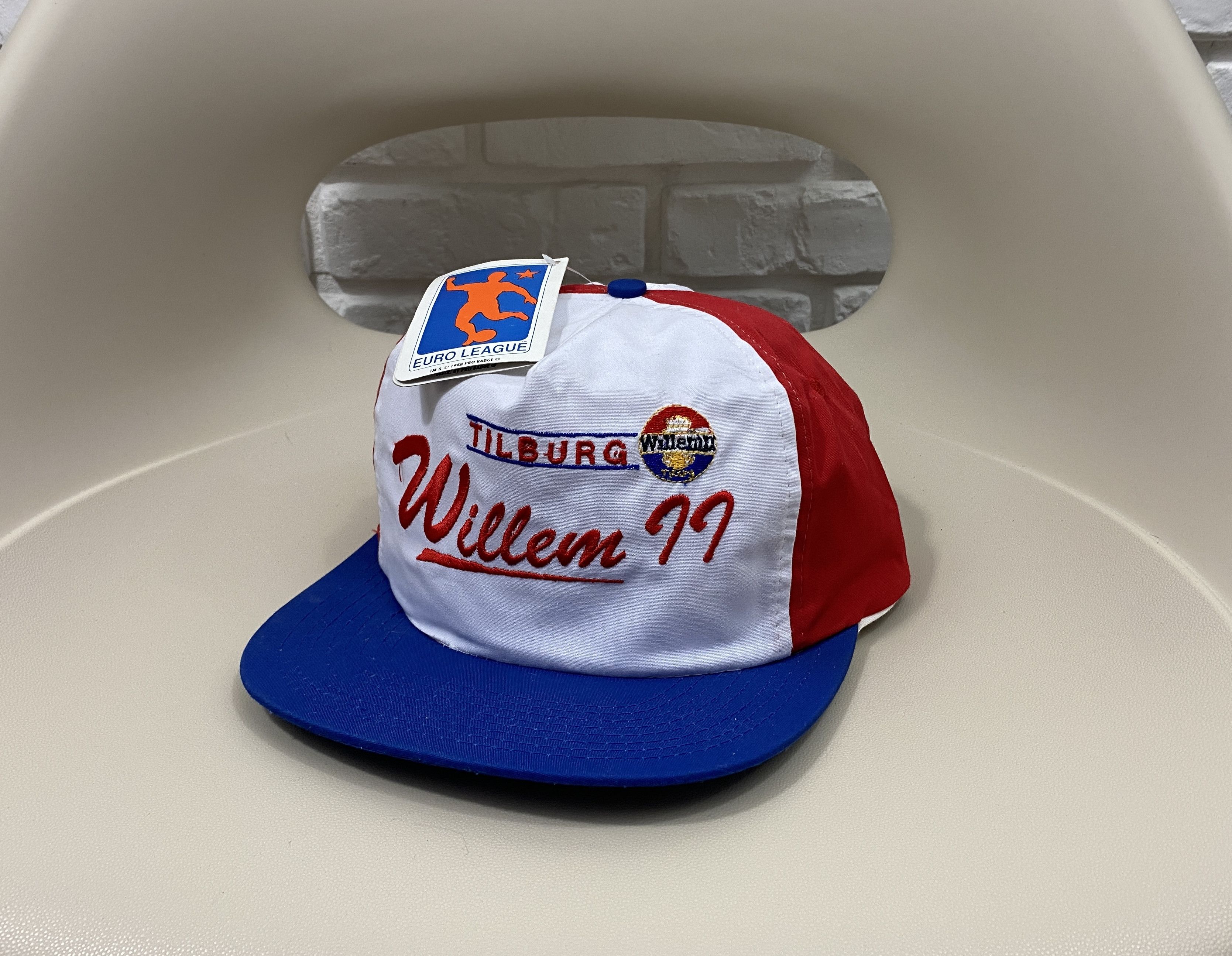 Vintage BNWT 90s Pro One 1 Willem II Tilburg Hat Cap Soccer Football Size ONE SIZE - 1 Thumbnail
