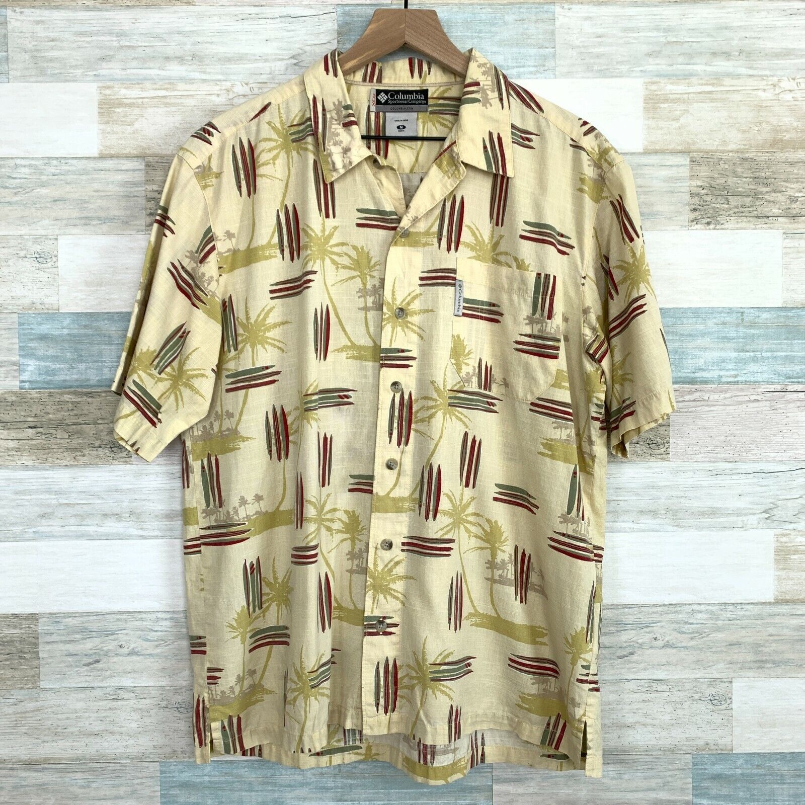 Columbia Columbia XCO Surfboard Hawaiian Camp Shirt Yellow Mens M Size US M / EU 48-50 / 2 - 1 Thumbnail