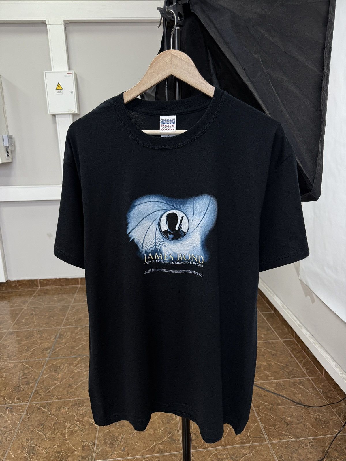 Gildan 🇬🇧 Vintage 00s James Bond 007 Promo Movie T-Shirt Cinema Rare Size US L / EU 52-54 / 3 - 1 Thumbnail