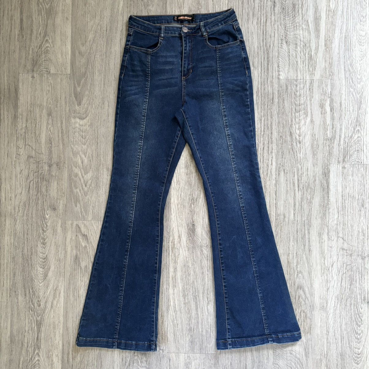 Other Dollhouse Hi-Rise Flare Jeans Front Seam 9/10 stretch Size 32" / US 10 / IT 46 - 1 Thumbnail