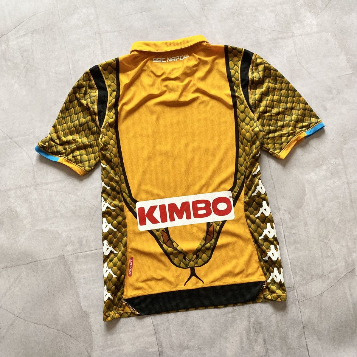 Vintage Kappa Napoli 2018-2019 Kombat Gara Goalkeeper T-shirt Jersey Size US L / EU 52-54 / 3 - 8 Thumbnail