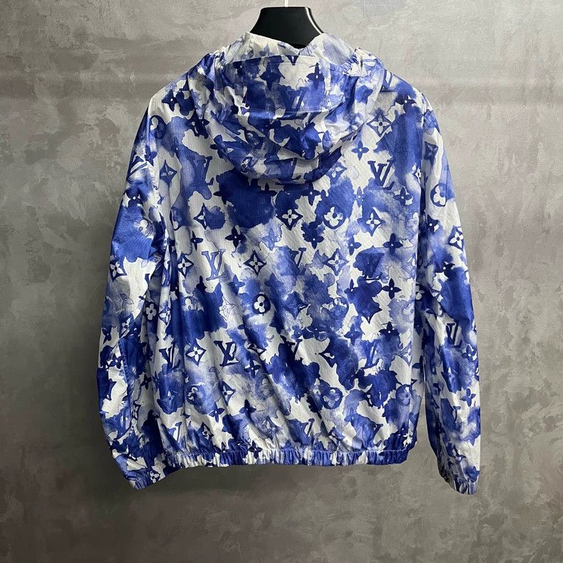 Louis Vuitton Louis Vuitton Blue Ink Logo Printed Hooded Windbreaker Jac Size US M / EU 48-50 / 2 - 5 Thumbnail