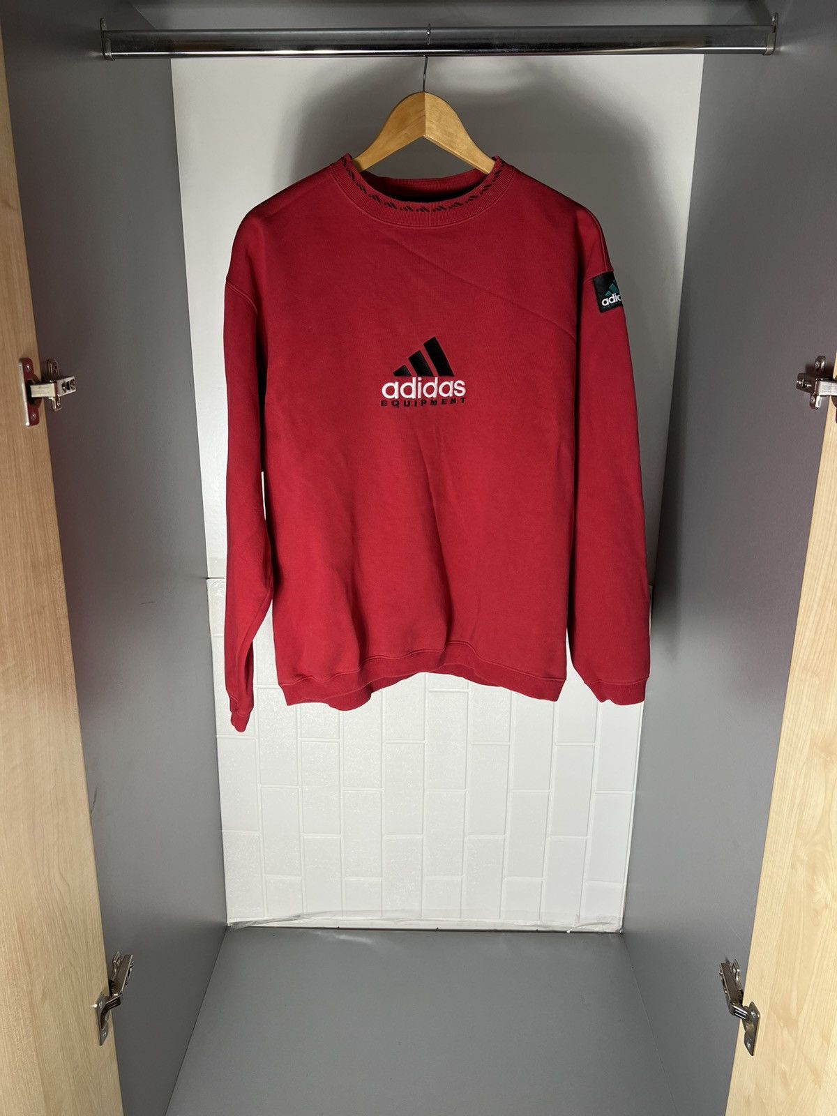 Adidas VINTAGE ADIDAS ORIGINAL EQUIPMENT RETRO SWEATSHIRT Y2K 90s Size US L / EU 52-54 / 3 - 1 Thumbnail