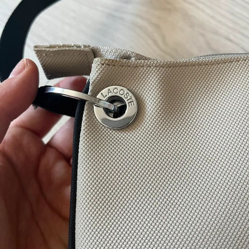 Lacoste Vintage Lacoste Beige Handbag Size ONE SIZE - 8 Thumbnail