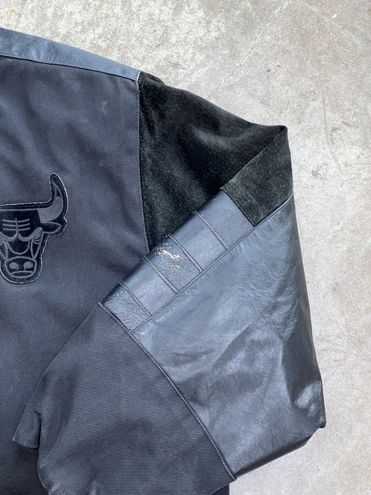 Jeff Hamilton Vintage Jeff Hamilton NBA Chicago Bulls Jacket Medium Size US M / EU 48-50 / 2 - 7 Thumbnail