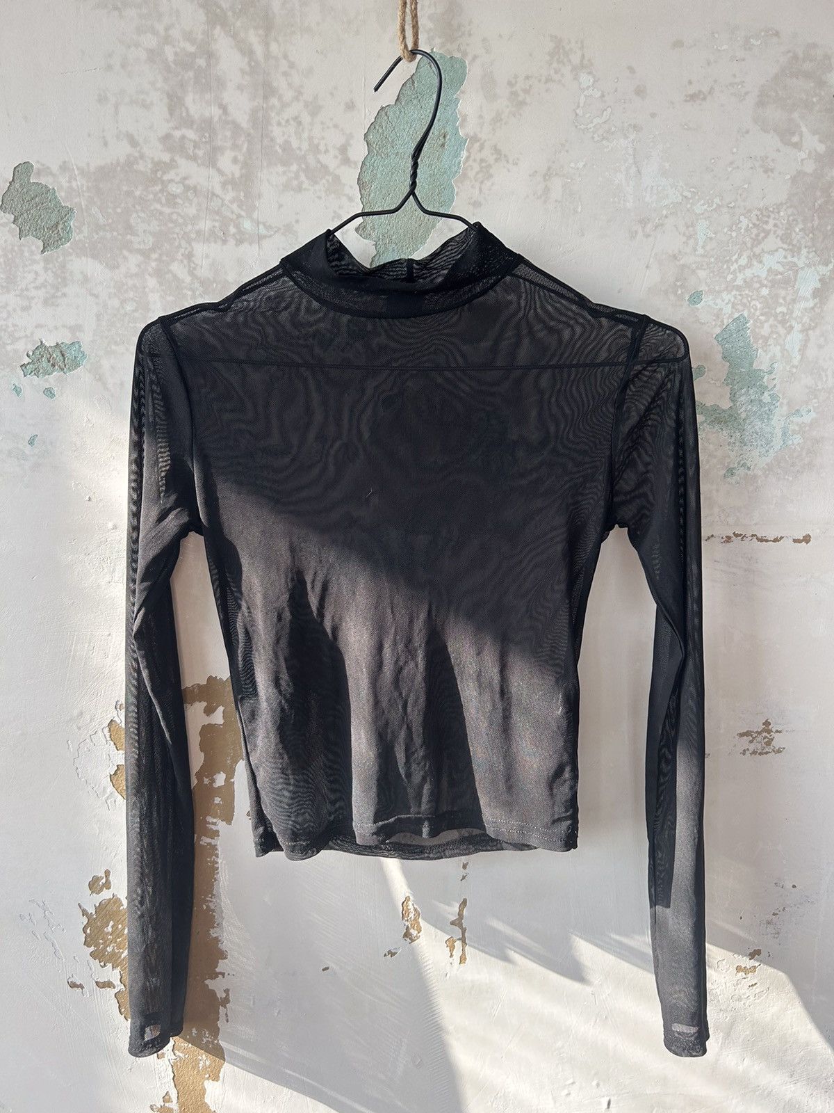 Urban Outfitters URBAN OUTFITTERS MESH LONG SLEEVE SHIRT Size S / US 4 / IT 40 - 1 Thumbnail