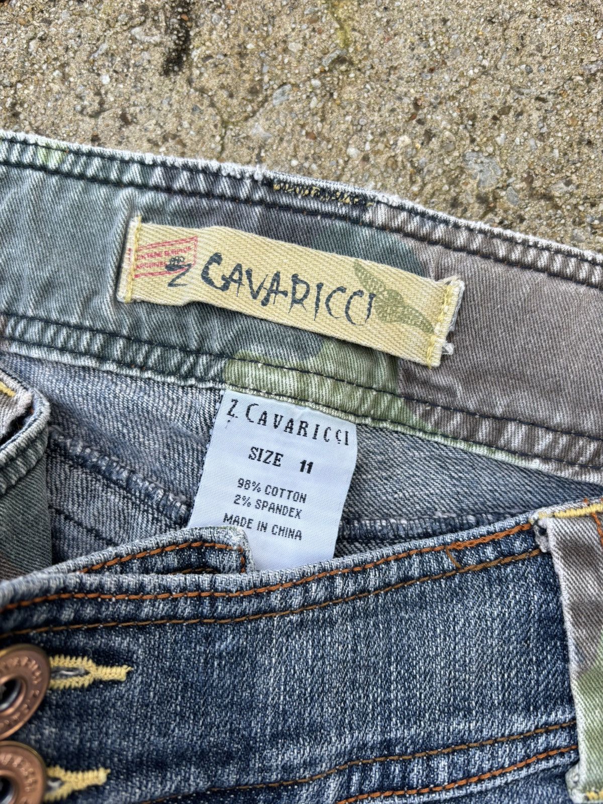 Vintage Vintage Y2K Bell Bottom Jeans Size 32" / US 10 / IT 46 - 2 Thumbnail