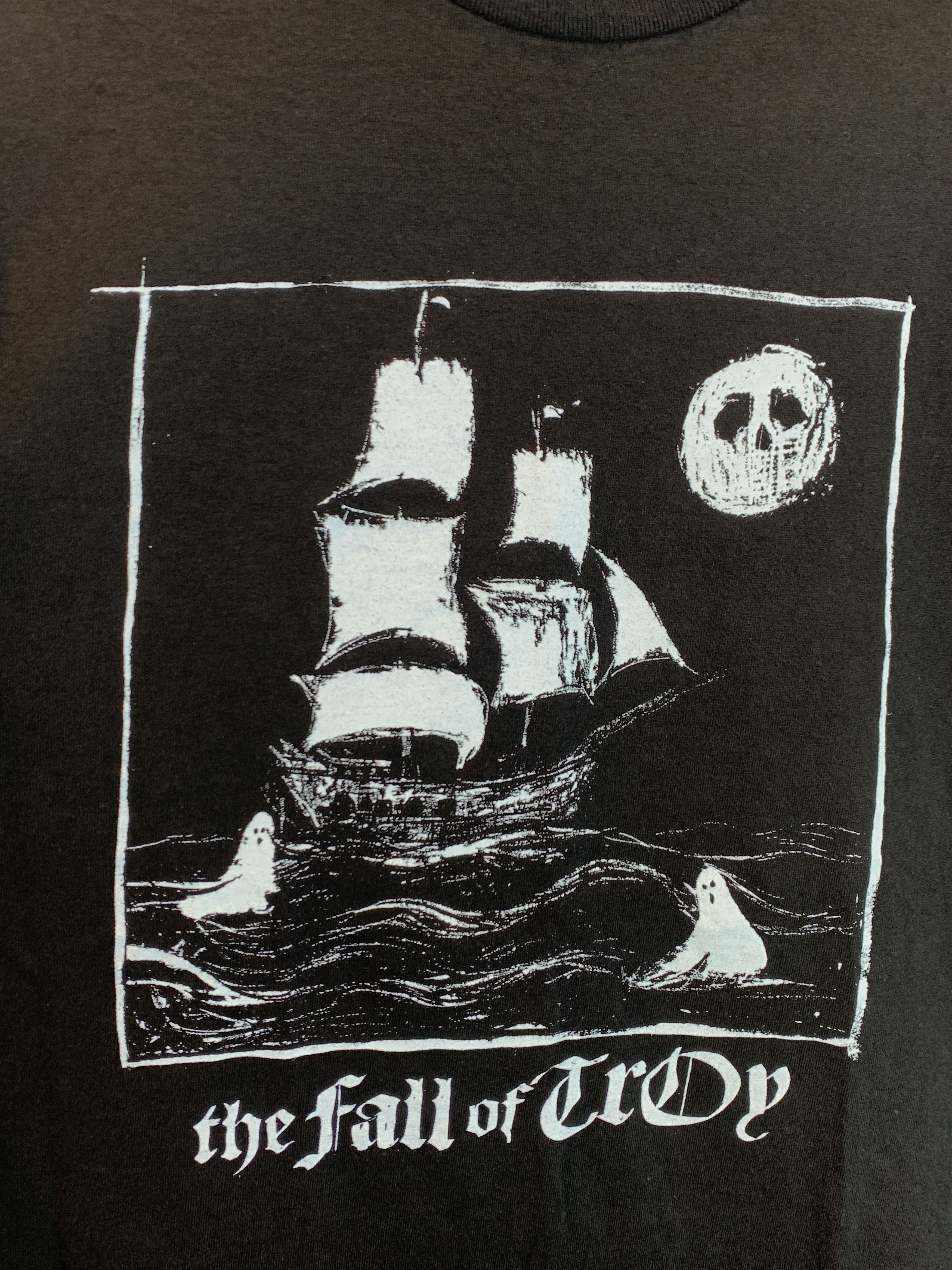 Band Tees RARE* Vintage 2004 The Fall Of Troy Ghost Ship Album T-Shirt Size US L / EU 52-54 / 3 - 2 Thumbnail