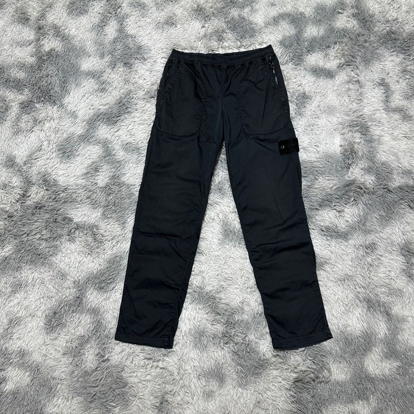 Stone Island Stone Island Ghost Series Black Cargo Pants W30 Size US 30 / EU 46 - 1 Thumbnail