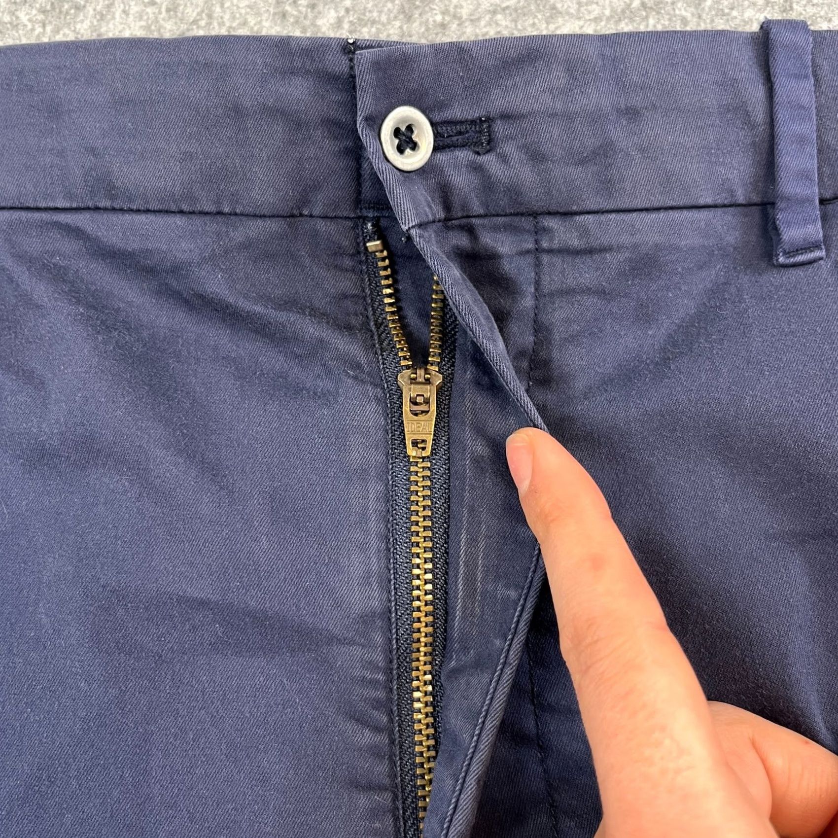 Polo Ralph Lauren Polo Ralph Lauren Slim Fit Chino Trousers Straight Leg 40 Blue Men’s Pants 5-Pocket Casual Workwear Size US L / EU 52-54 / 3 - 7 Thumbnail
