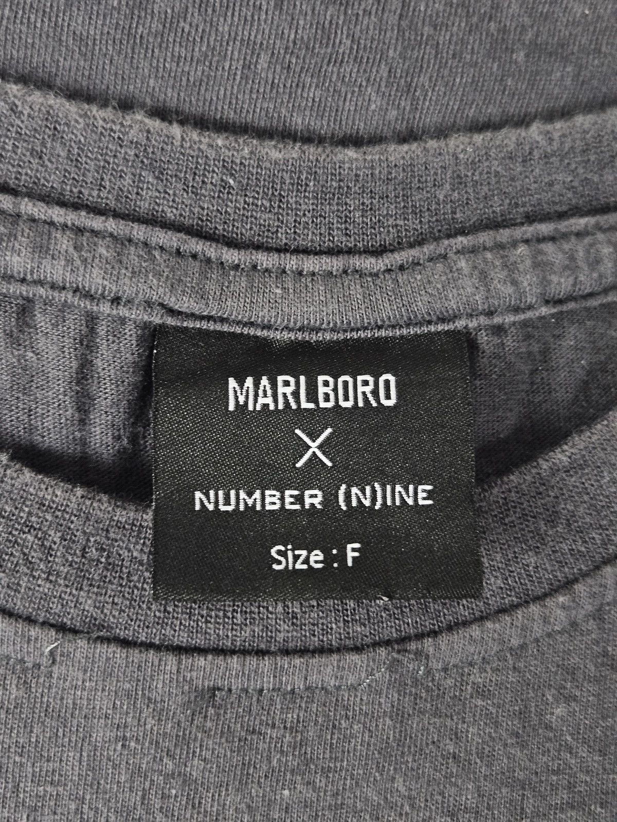 Number (N)ine Marlboro x Number Nine Step Up Out Of Your Box Size US L / EU 52-54 / 3 - 6 Thumbnail