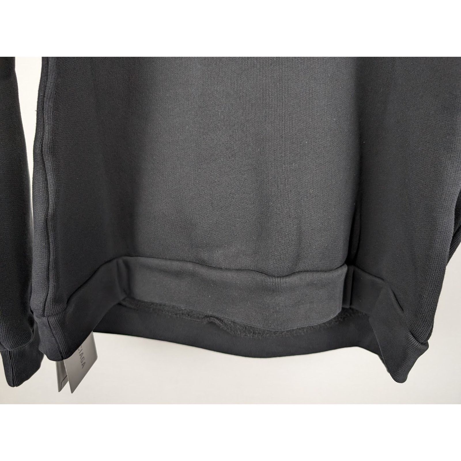 Balenciaga o1rshd1 Hoodie in Black Size US XL / EU 56 / 4 - 14 Thumbnail