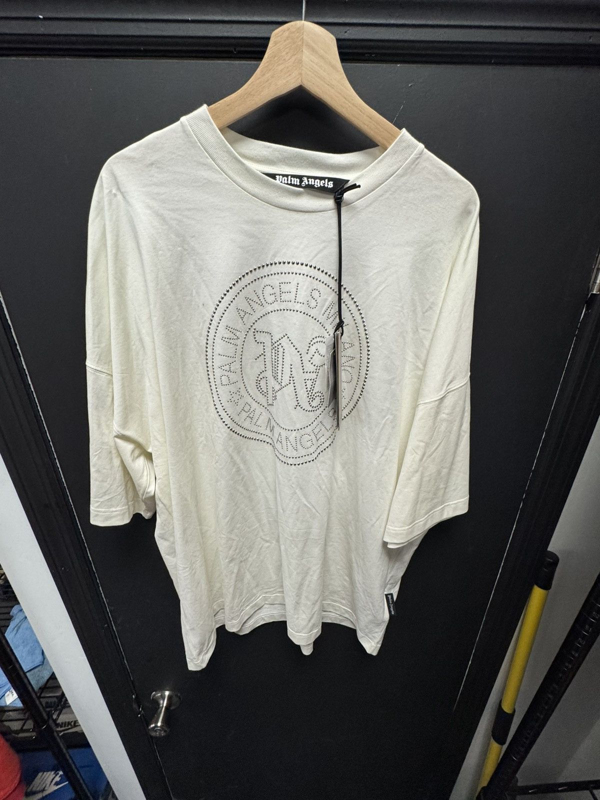 Palm Angels Palm Angels Milano Studded T-shirt Off White Size US L / EU 52-54 / 3 - 1 Thumbnail