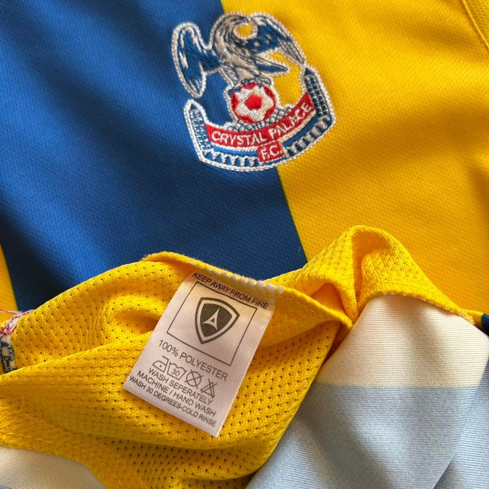 Other Crystal Palace 12/13 Away Soccer Jersey | Avec Size Medium Size US M / EU 48-50 / 2 - 6 Thumbnail