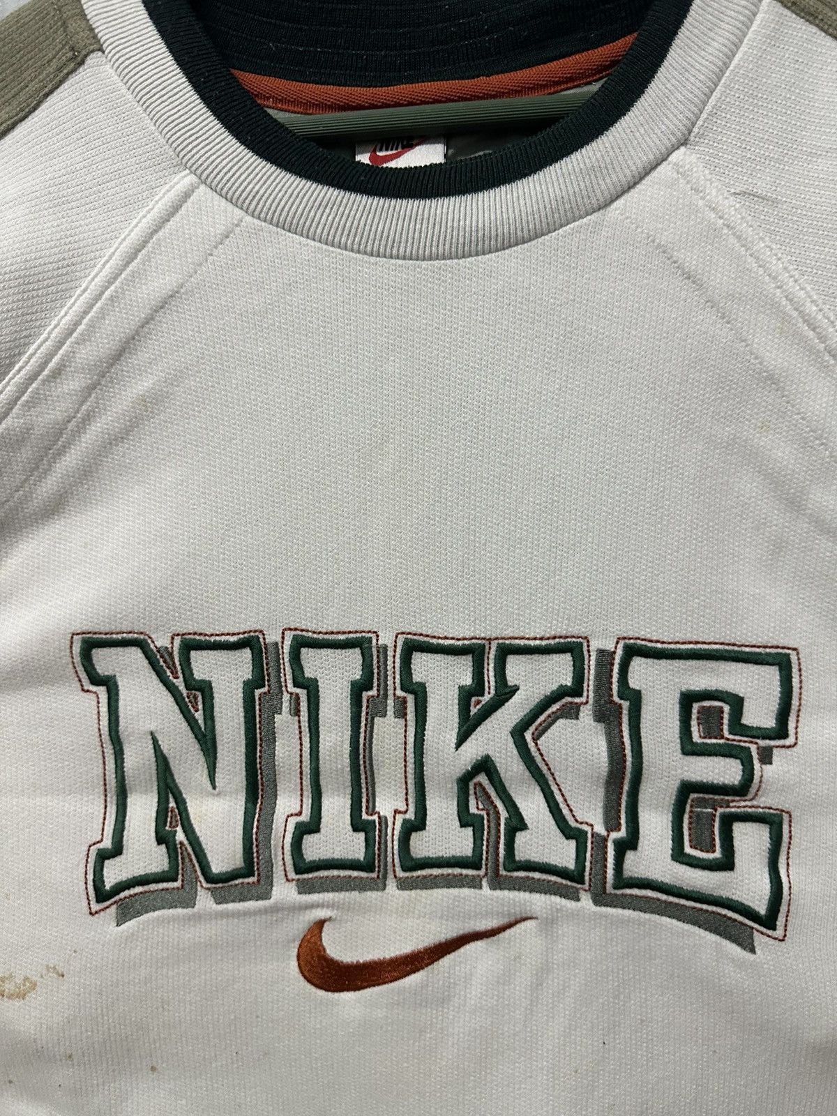Nike × Vintage Vintage NIKE Embroidery Logo Raglan Baggy Style Sweatshirt Size US M / EU 48-50 / 2 - 2 Thumbnail