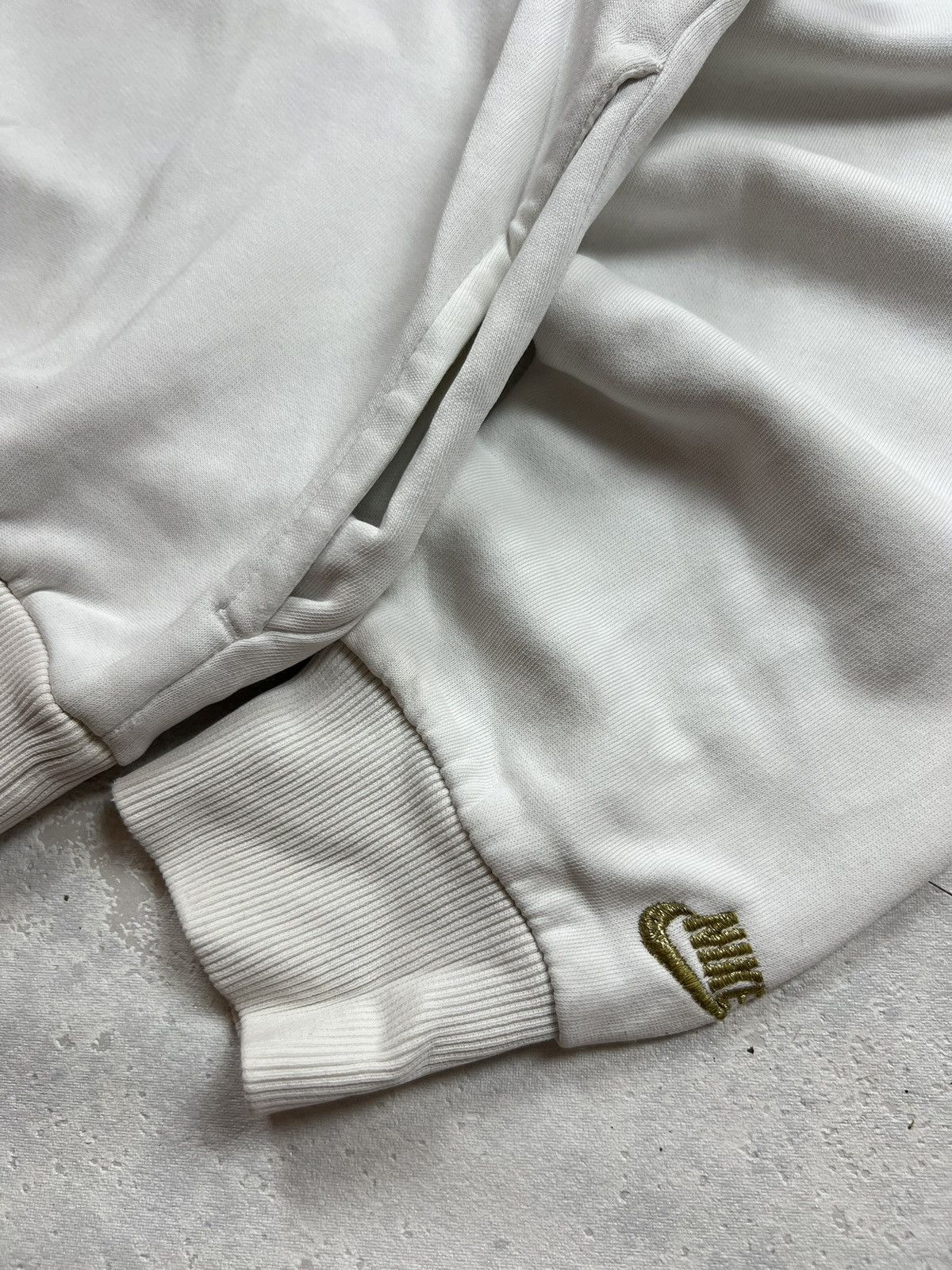 Nike 00s Nike Air Flight Vintage Y2K Oversized Retro Hoodie Size US S / EU 44-46 / 1 - 5 Thumbnail