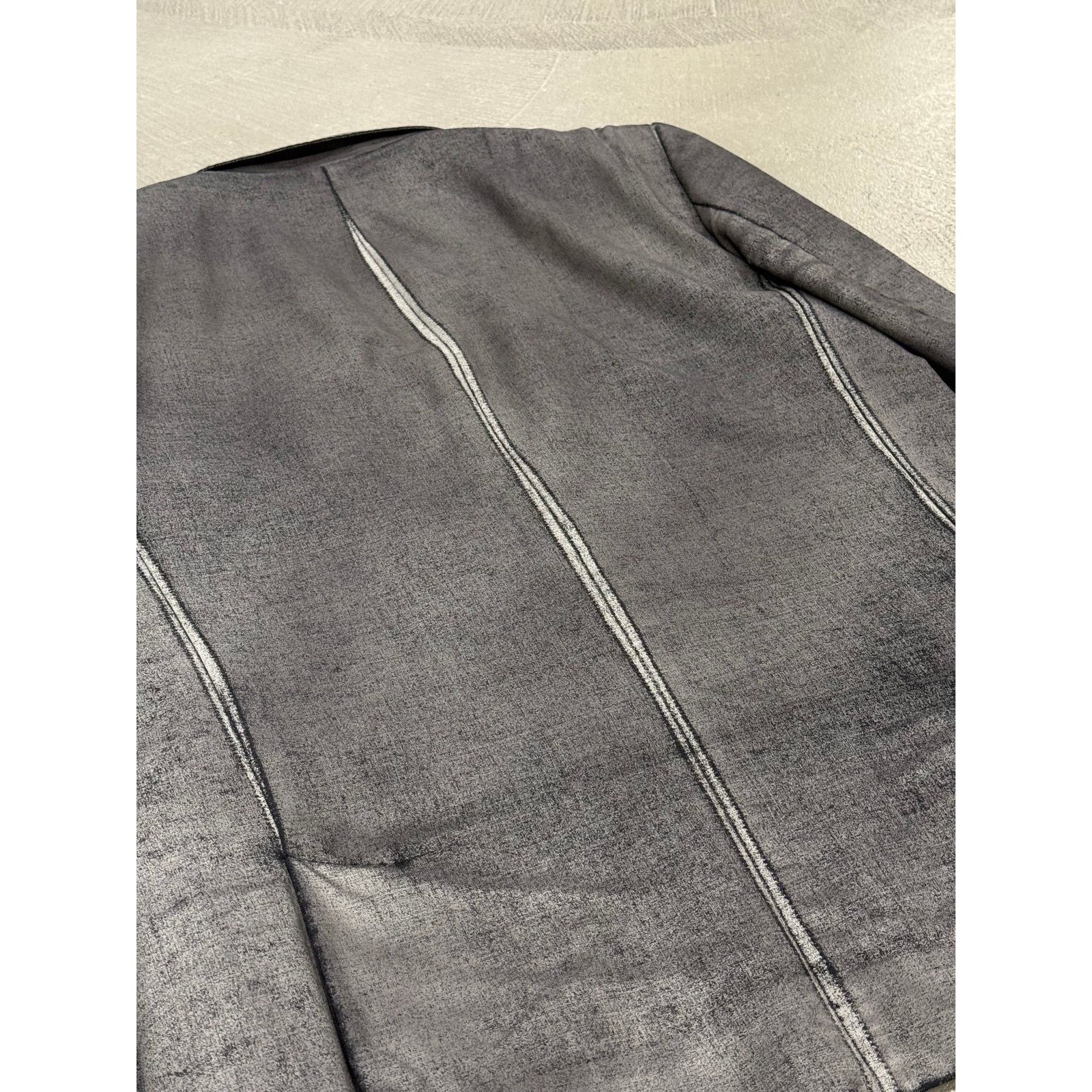 Maison Margiela A/W2008 Maison Margiela painted cracked blazer Size XL / US 12-14 / IT 48-50 - 5 Thumbnail