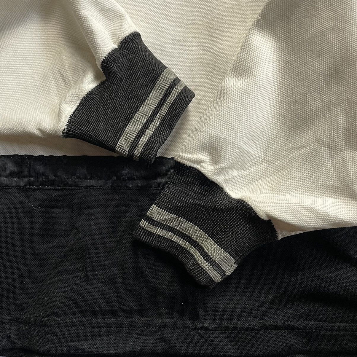 If Six Was Nine 🇯🇵☠️ ARMOR WORDING CROSS 2 TONES KNITTED SWEATSHIRT Size US L / EU 52-54 / 3 - 17 Thumbnail